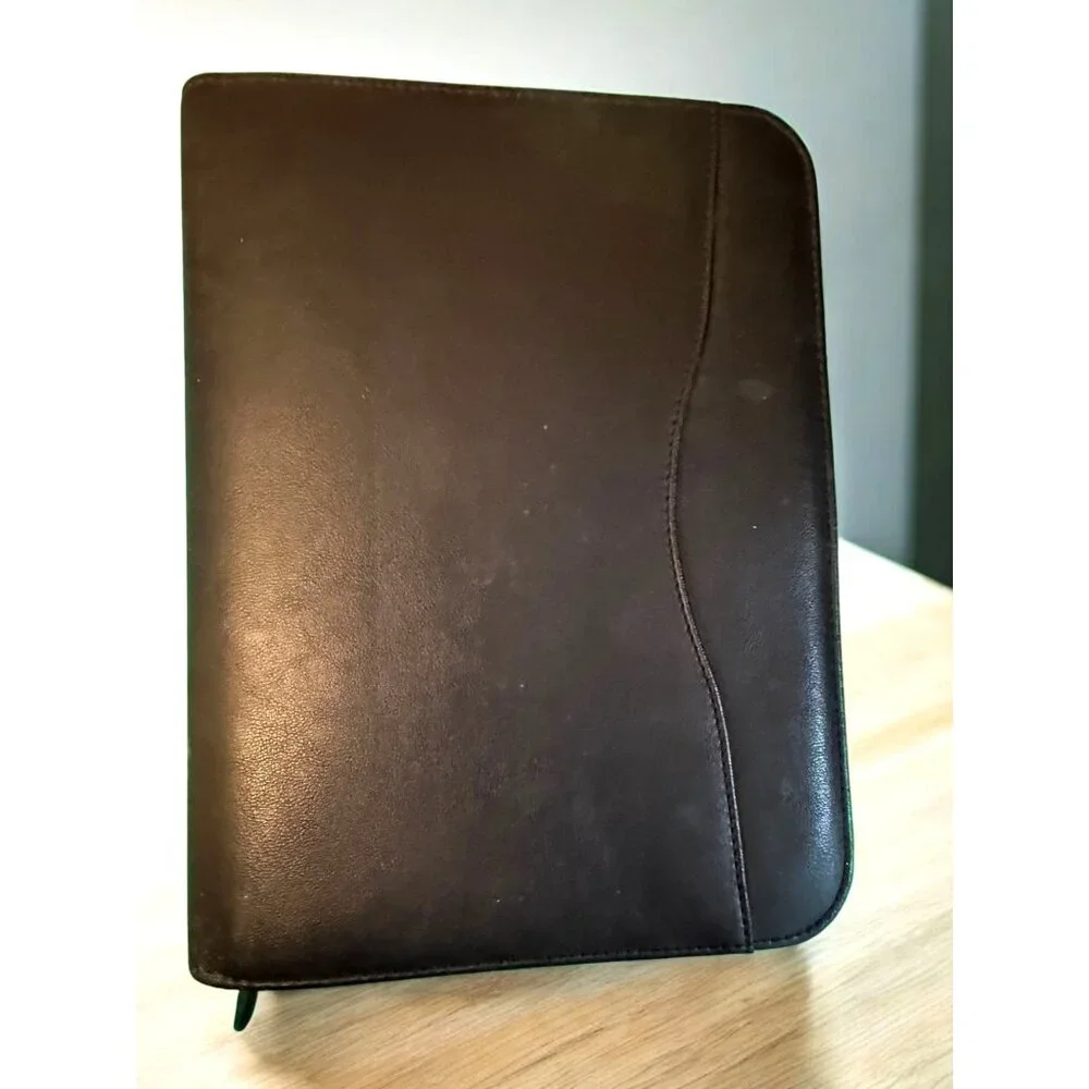 Black Leather Zippered 7-Ring Binder Organizer With Card Slots & ID Window